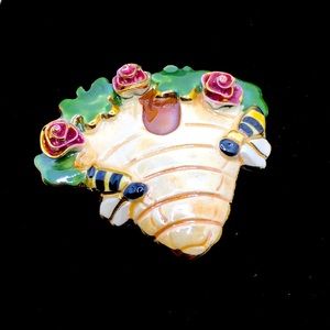 Hand Painted Ceramic 🐝 Hive Brooch